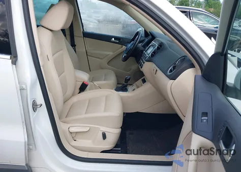 2015 Volkswagen Tiguan Se из США, поврежденный, VIN WVGBV7AX1FW613504